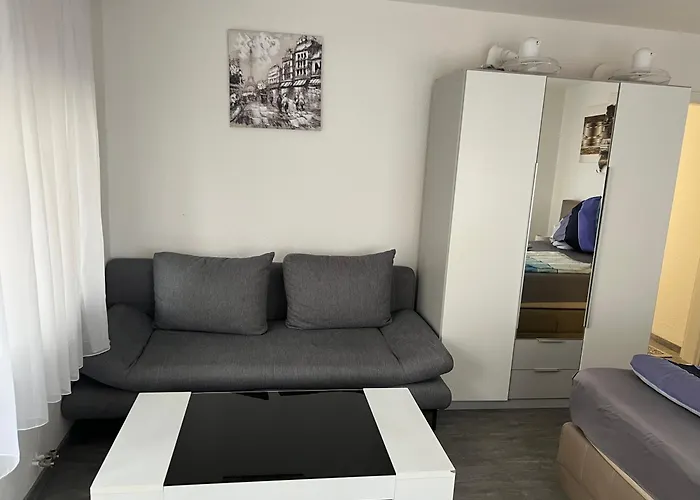 דירה Oezkurt-1 *